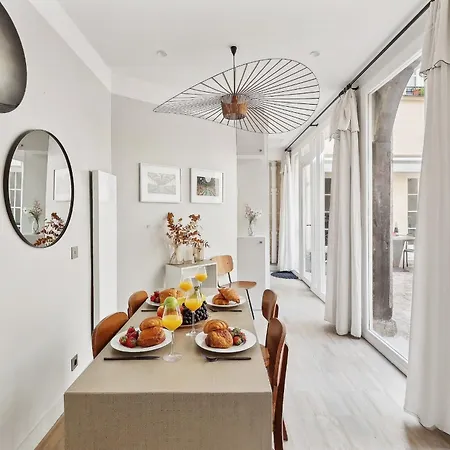 Apartment Near Place Des Vosges Appartamento