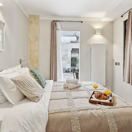 Appartamento Apartment Near Place Des Vosges