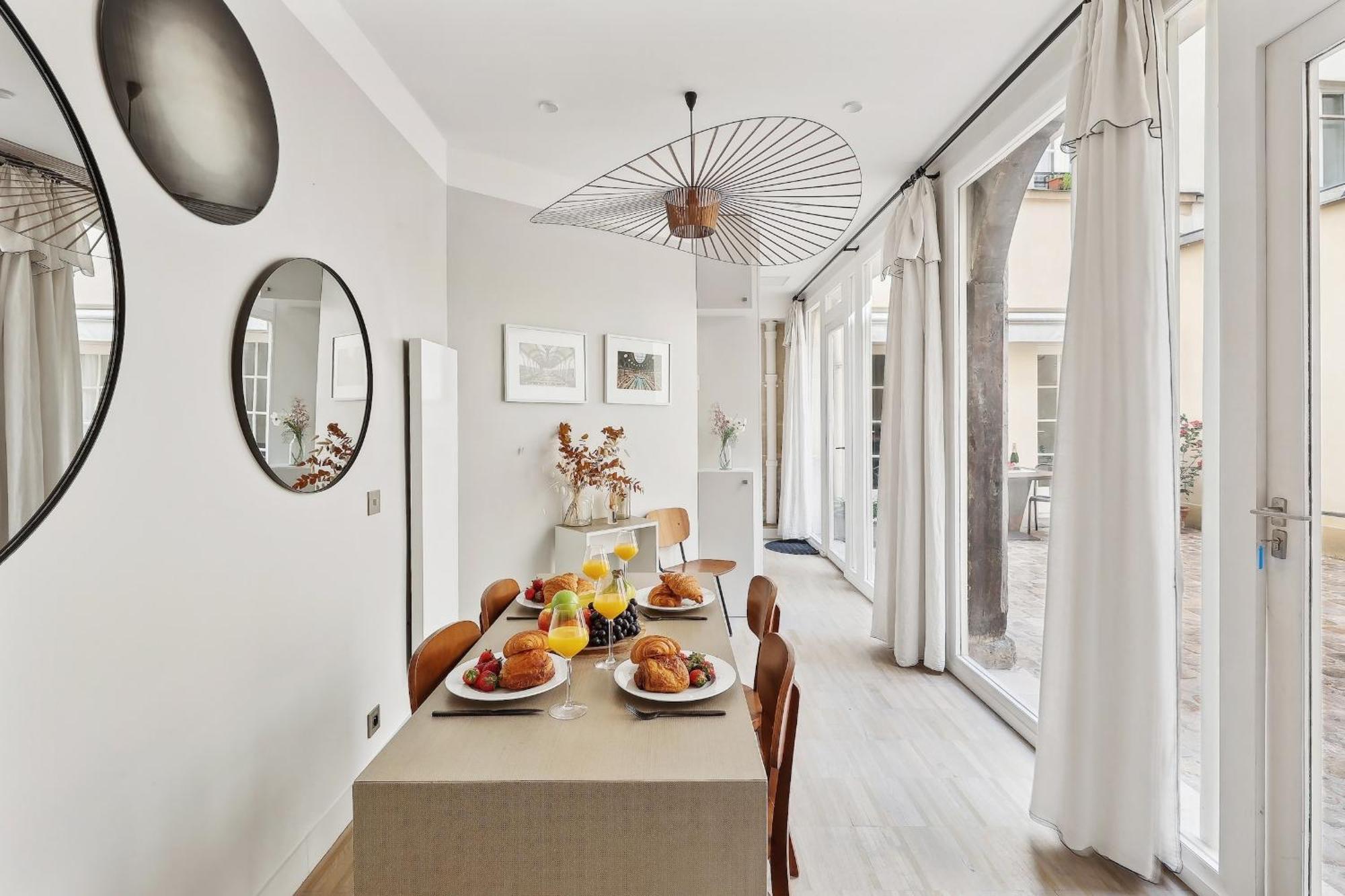 Apartment Near Place Des Vosges Appartamento